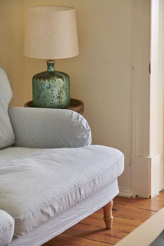 Renovated Spacious Baixa Apartment, By TimeCooler Apartment, 4 Bedrooms 32