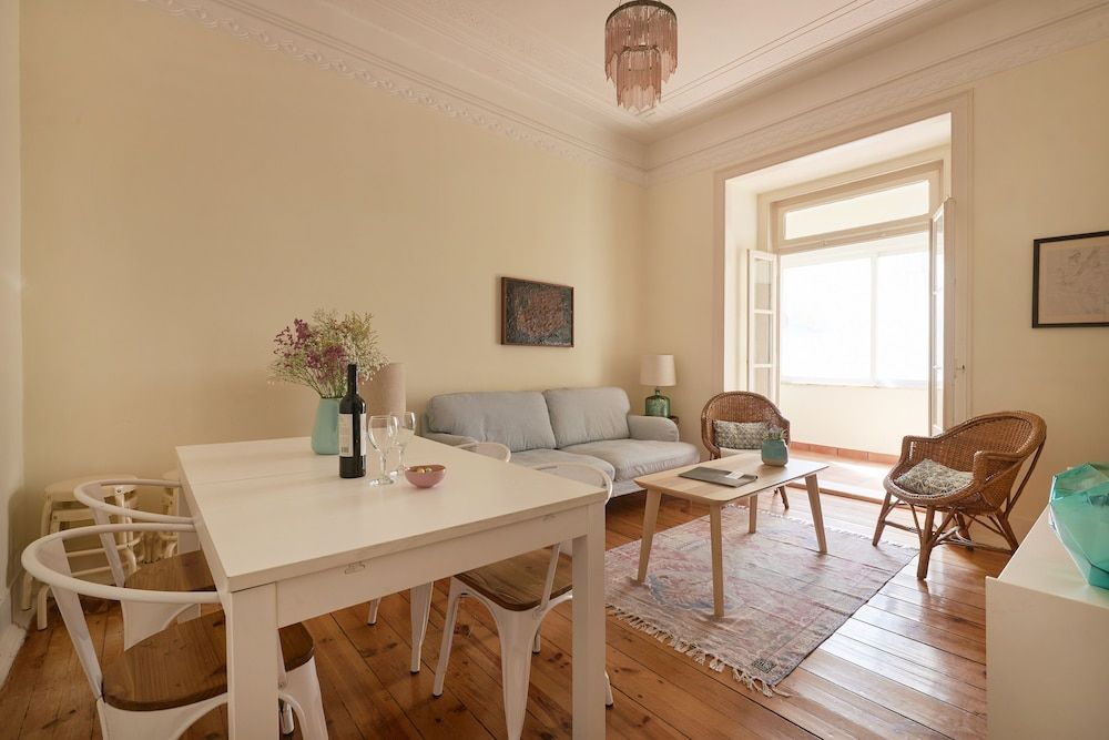Renovated Spacious Baixa Apartment, By TimeCooler Apartment, 4 Bedrooms 27