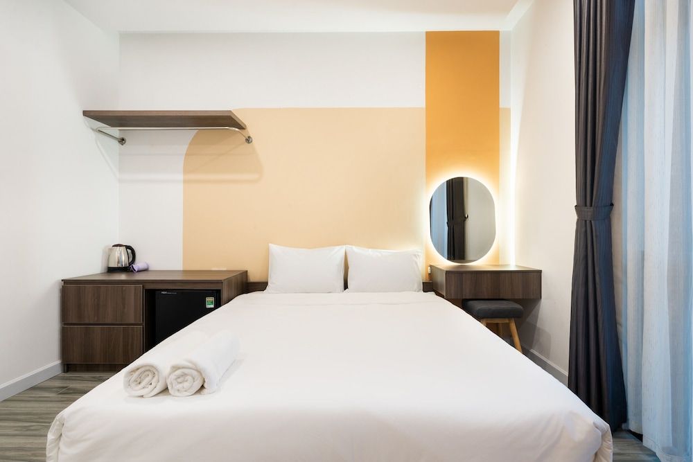 Justay Pink Church Standard Room with City View 6