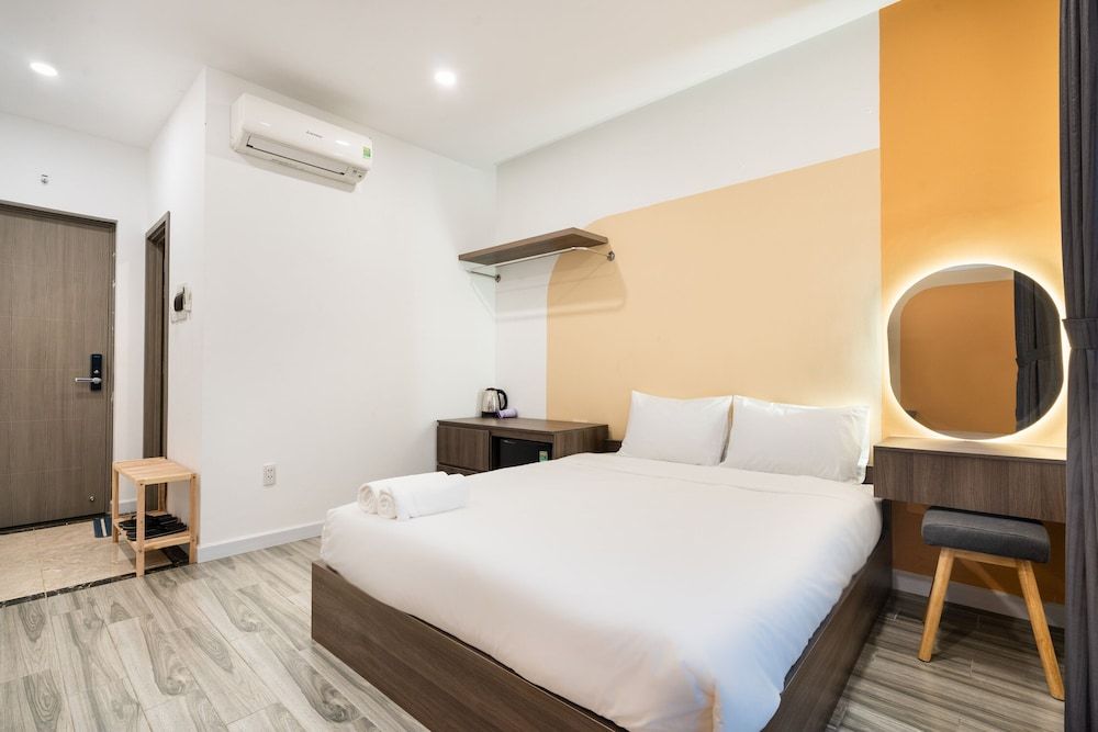 Justay Pink Church Standard Room with City View 5