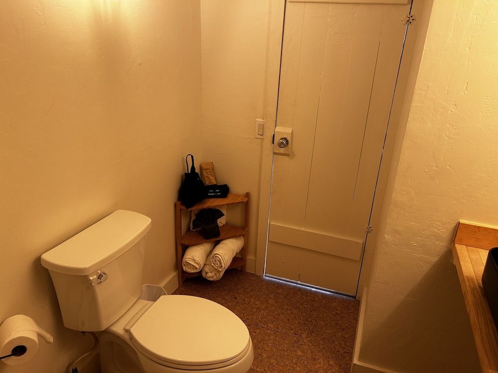 Corduroy Boutique Lodge Cabin, Multiple Beds 3