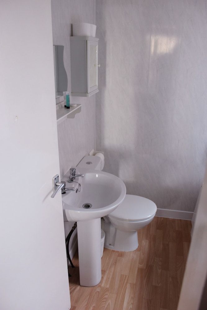 Sandpiper Holiday Apartments Apartment, 2 Bedrooms (Apartment 3, First Floor ) 10