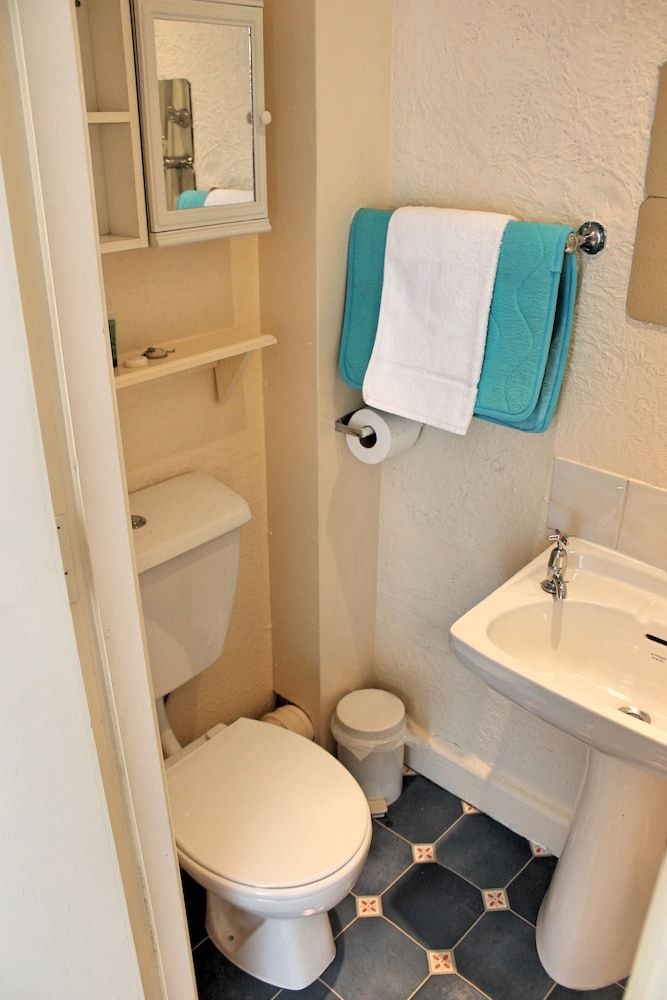 Sandpiper Holiday Apartments Apartment, 2 Bedrooms (Apartment 3, First Floor ) 11