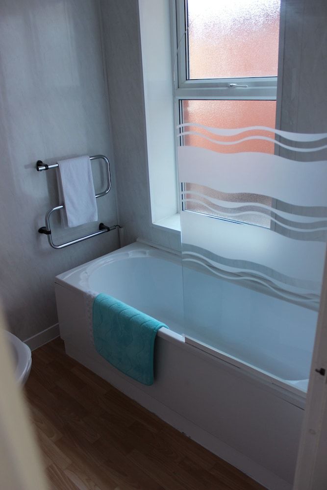 Sandpiper Holiday Apartments Apartment, 2 Bedrooms (Apartment 3, First Floor ) 14