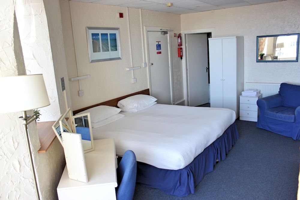 Sandpiper Holiday Apartments Studio, Ground Floor (Apartment 1 ) 3