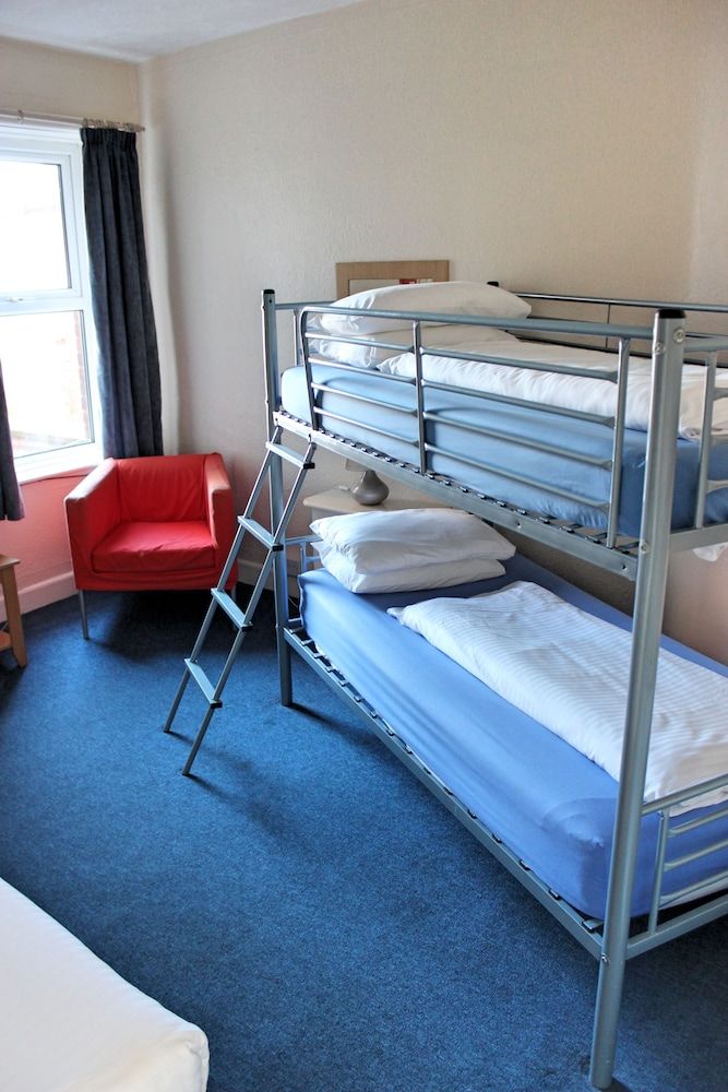 Sandpiper Holiday Apartments Apartment, 2 Bedrooms (Apartment 3, First Floor ) 7