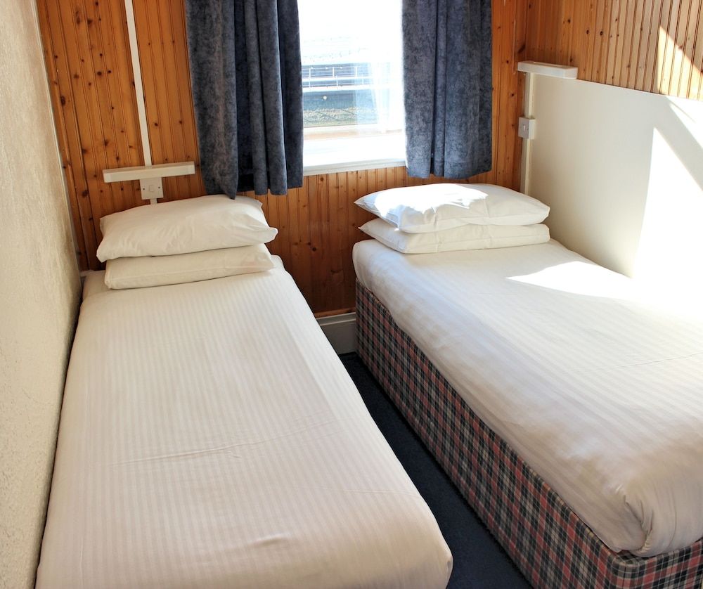 undefined Sandpiper Holiday Apartments 3