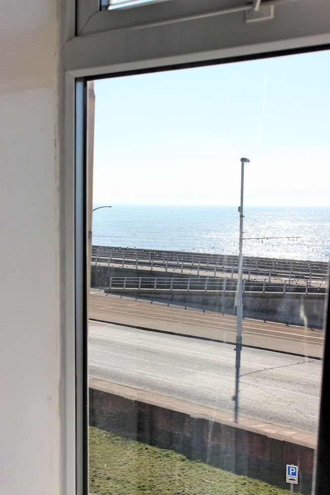 Sandpiper Holiday Apartments Apartment, 1 Bedroom (Apartment 7, Second Floor) 6