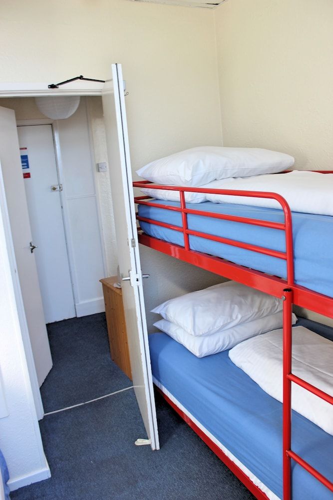 Sandpiper Holiday Apartments Apartment, 2 Bedrooms (Apartment 3, First Floor ) 2