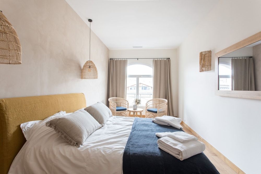 Suite, Ensuite (pénate3)