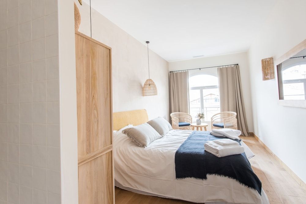 undefined Les Pénates Bordelaises 4