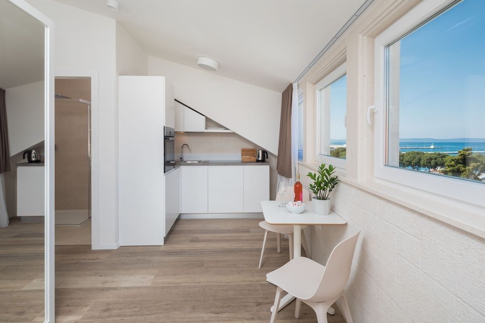 Mediterra residence Studio, Sea View 10