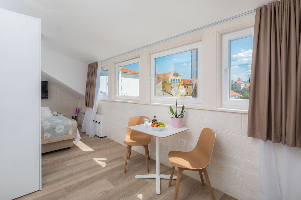 Mediterra residence Studio 20