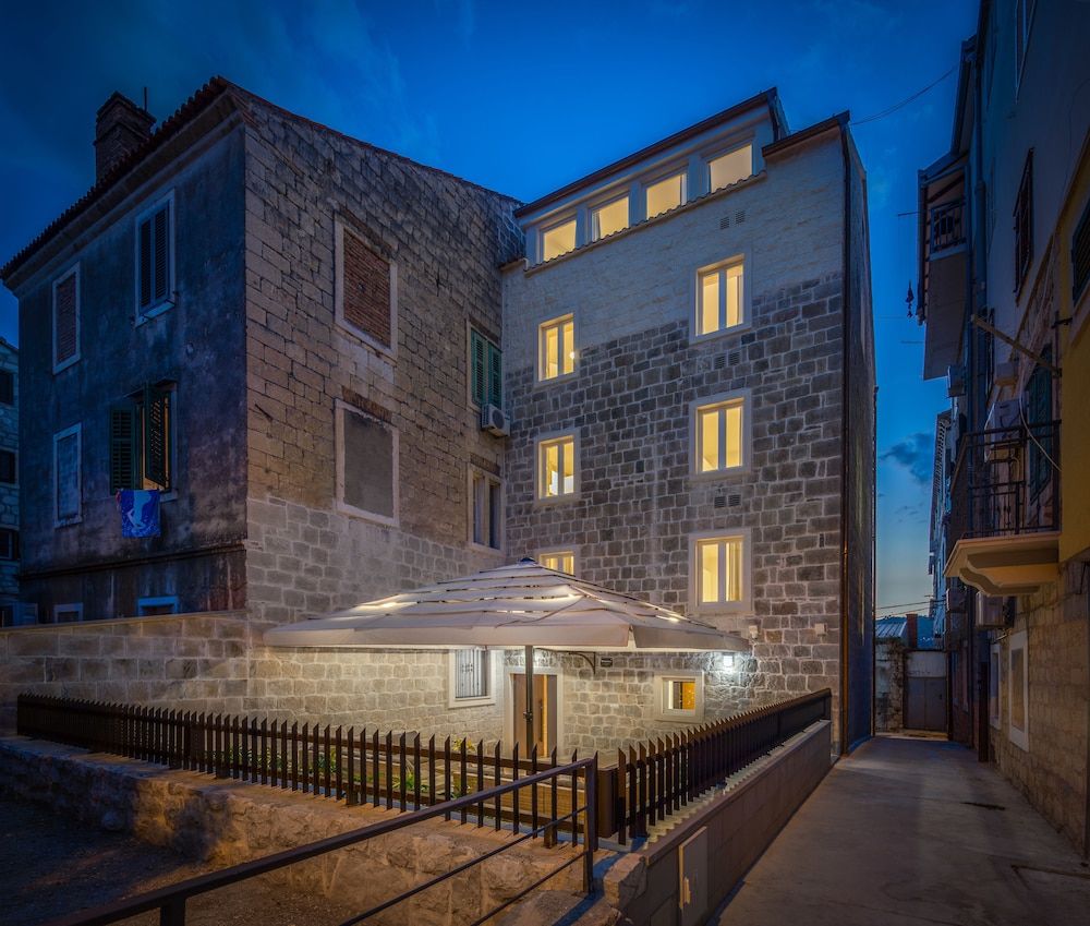 undefined Mediterra residence 5