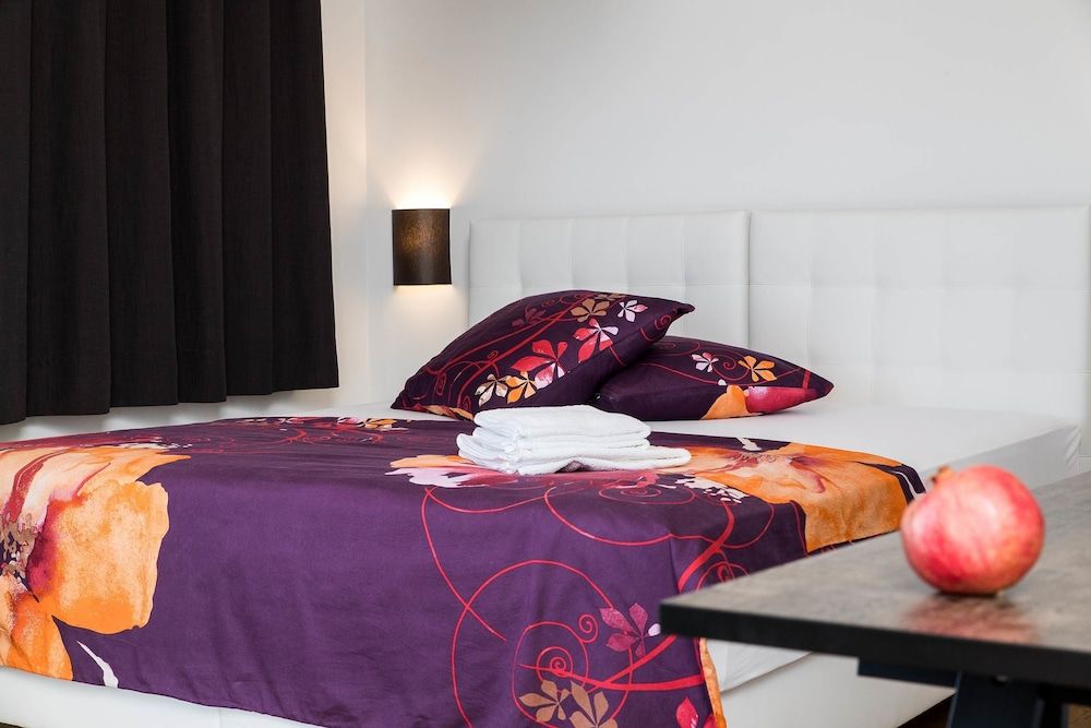 Pansion Preza Suite, Sea View 5