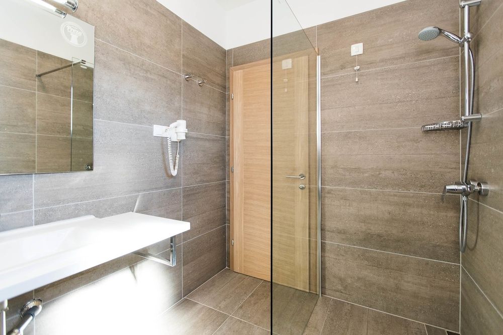 Pansion Preza Suite, Sea View 6