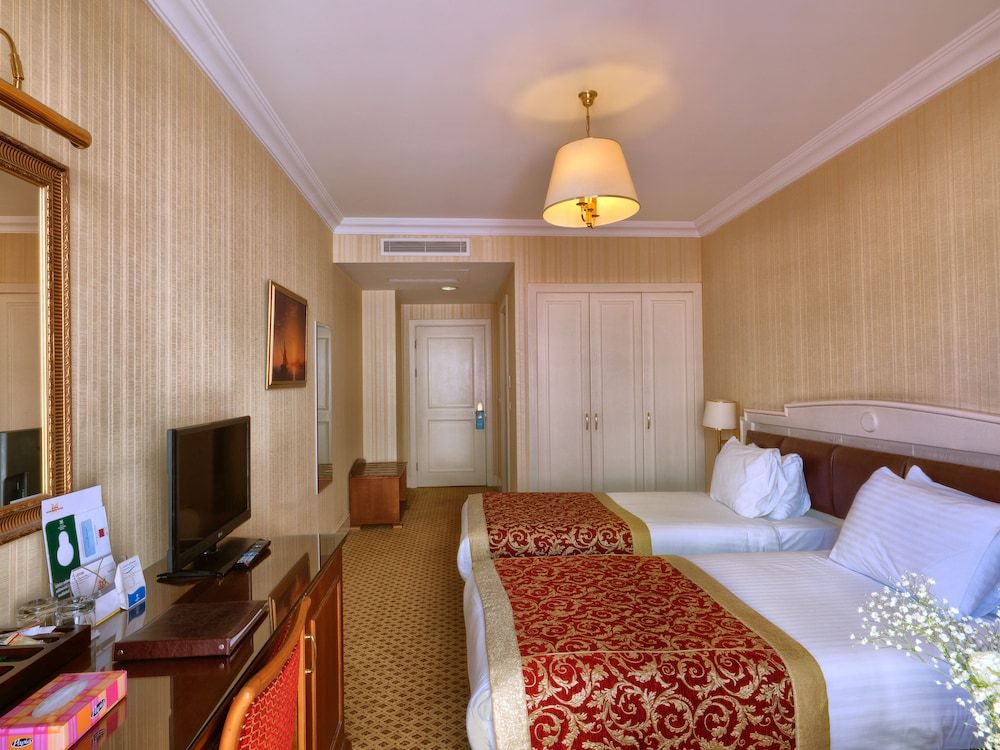 undefined Taksim Metropark Hotel