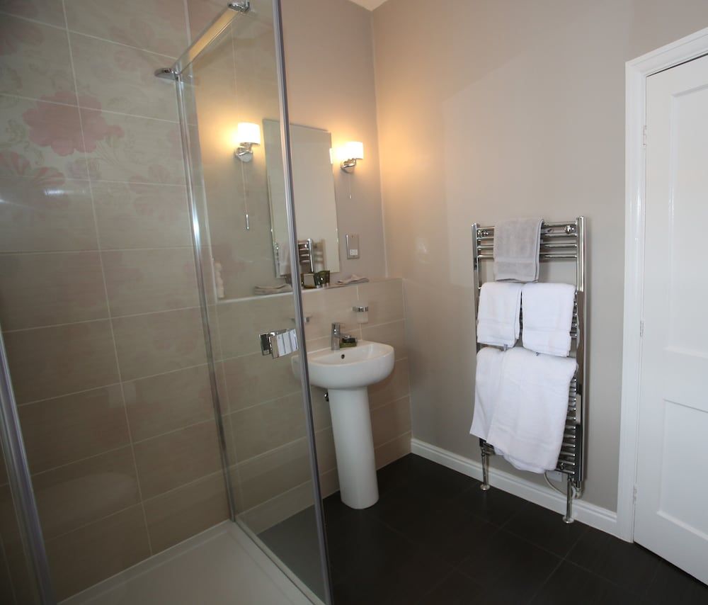 The Cordelia Double Room, Ensuite 4