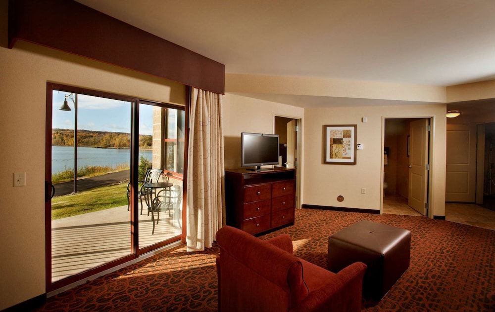 Suite, 1 King Bed, Non Smoking