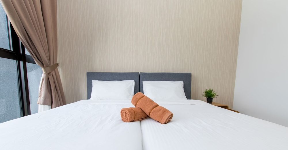 undefined D Pristine Family Suite By Holi 10