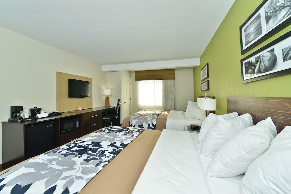 Standard Room, 2 Queen Beds