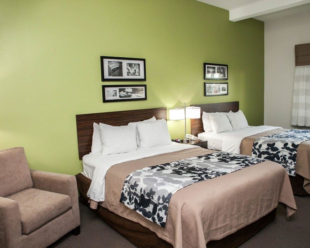 Room, 2 Queen Beds, Accessible, Non Smoking