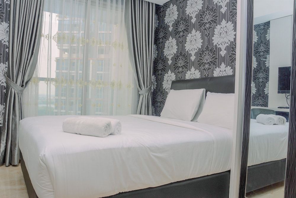 undefined Best Price Studio Apartment at Gold Coast