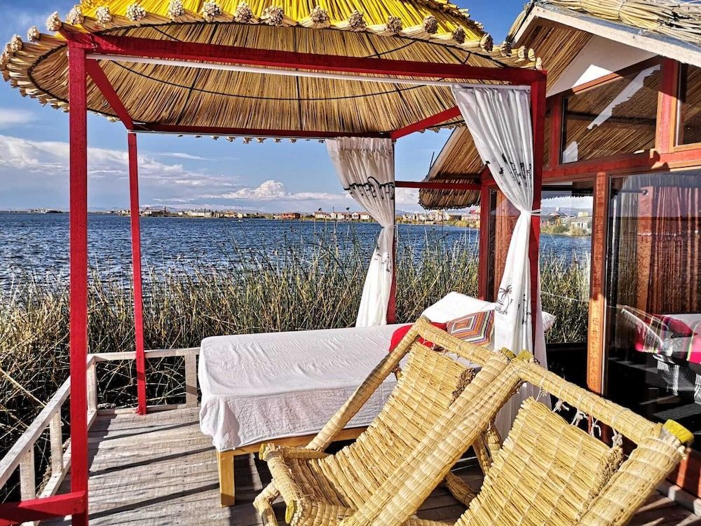Double Room, 2 Double Beds, Ensuite, Lake View