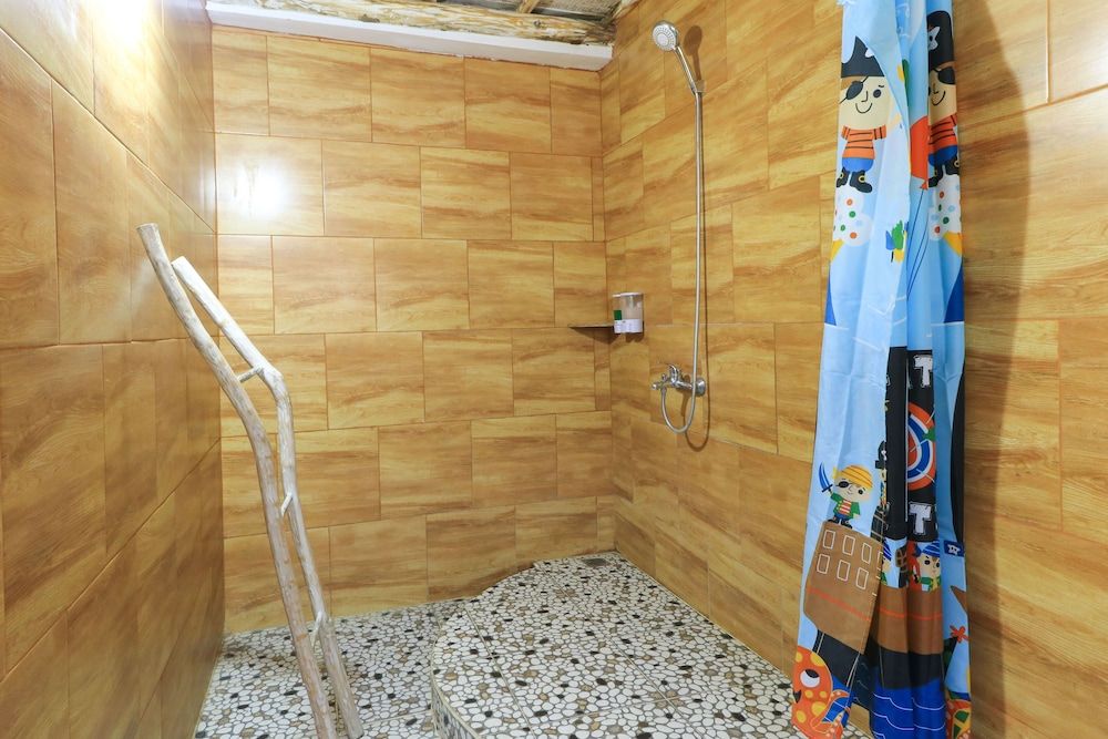 Angels Bungalow Nusa Penida Deluxe Double Room 15