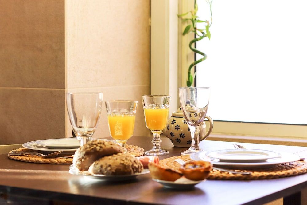 undefined Downtown Experience By Homing 6