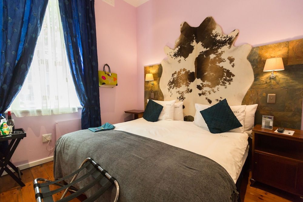 Sweetest Apartments Deluxe Apartment, 2 Bedrooms, Kitchen, Ground Floor 2