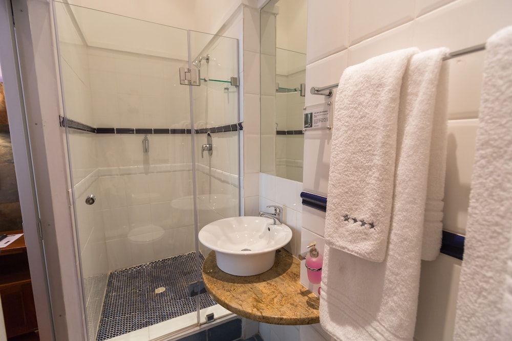 Sweetest Apartments Deluxe Apartment, 2 Bedrooms, Kitchen, Ground Floor 5