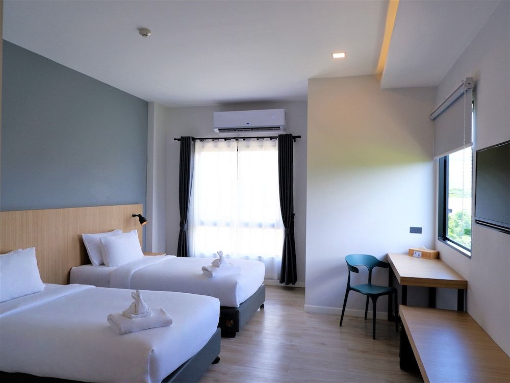 bliQ Hotel Chanthaburi Deluxe Corner Twin Room