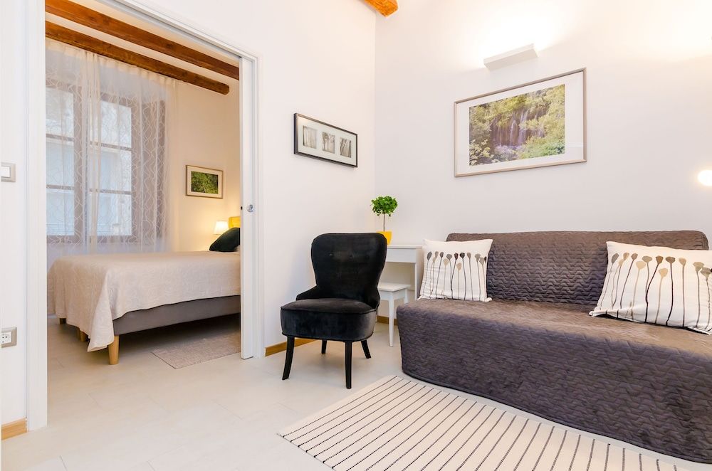 Zelenci Apartments Apartment (One-Bedroom Apartment with City View ) 10