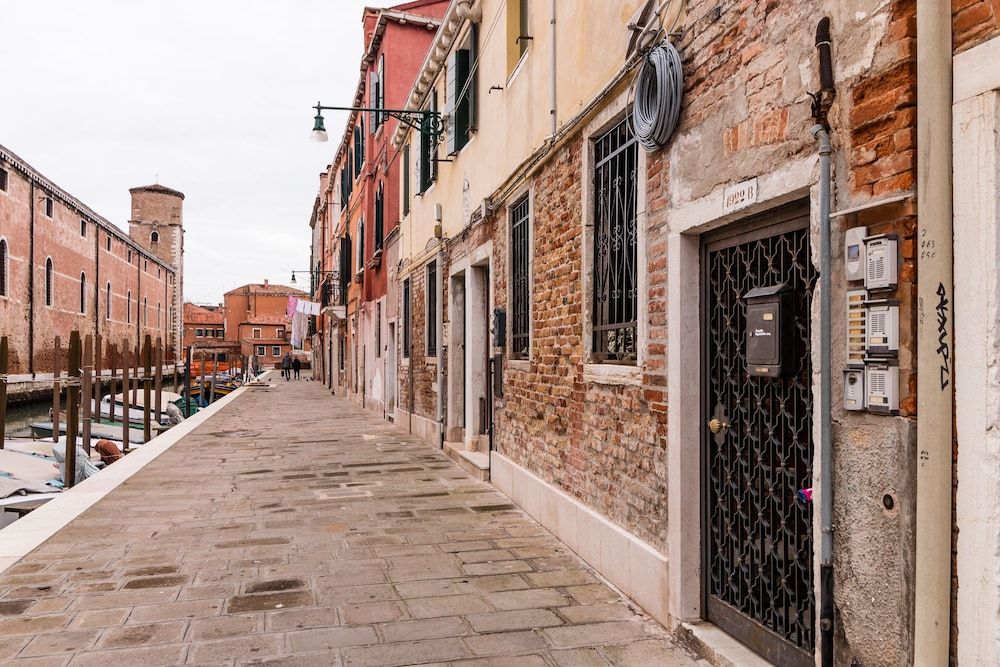 undefined Corderie de la Tana Biennale Exhibition 7