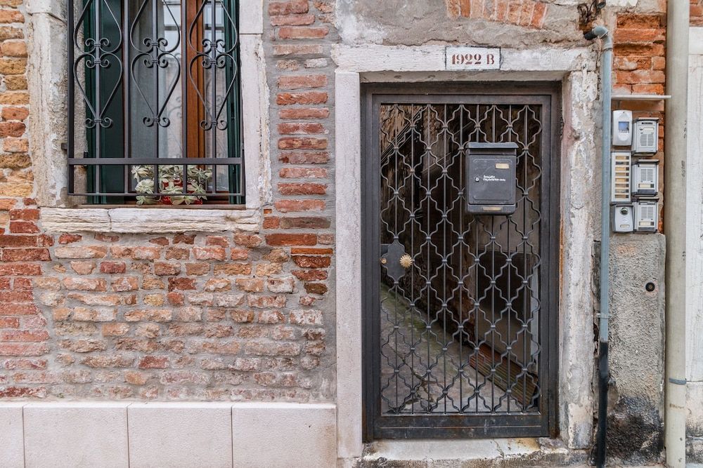 undefined Corderie de la Tana Biennale Exhibition 9