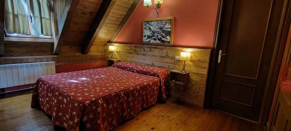 Hotelet de Betlan Standard Double Room, Balcony, Mountain View 6