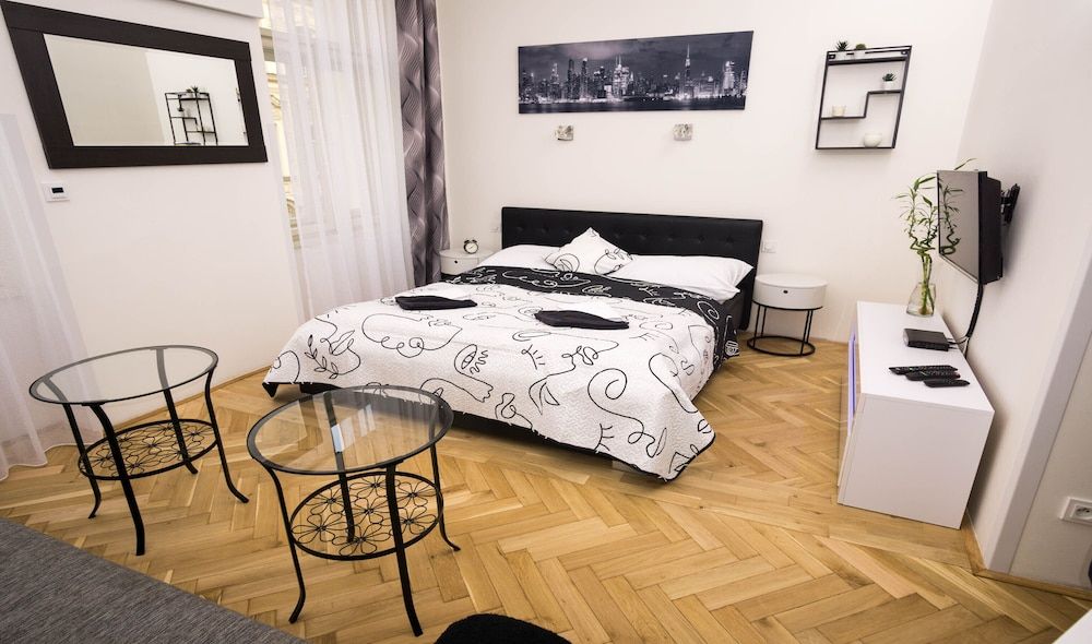 undefined Black & White Apartment by Wenceslas Sq.