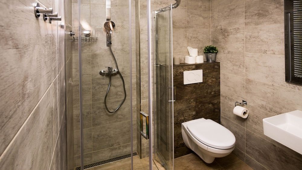 Flying Bed Apartment close to Castle Classic Studio, City View 9