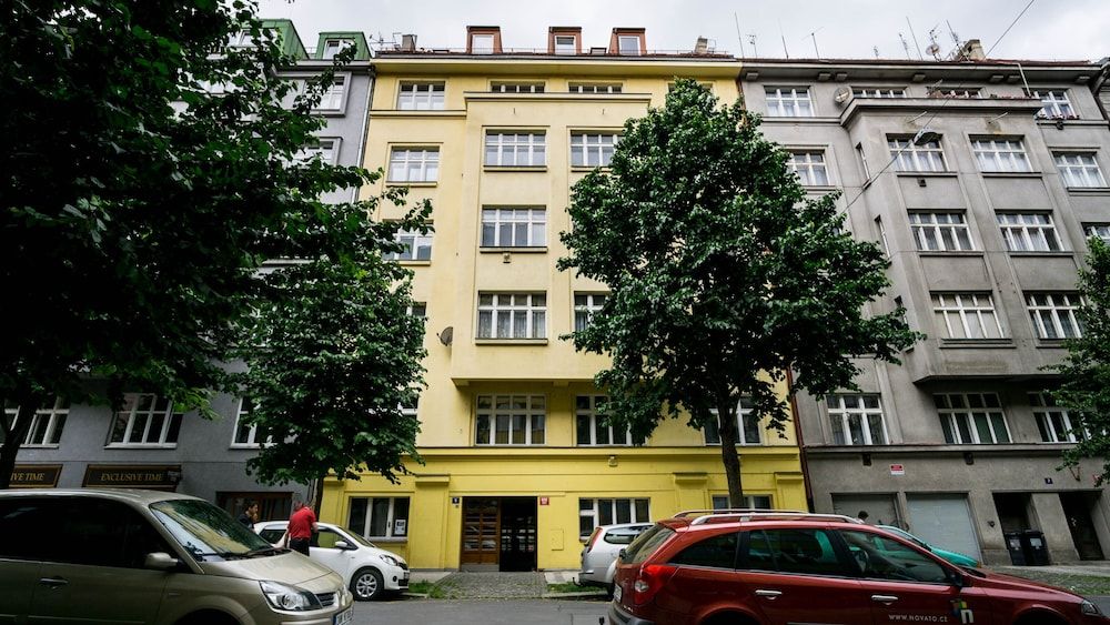 undefined Flying Bed Apartment close to Castle 4