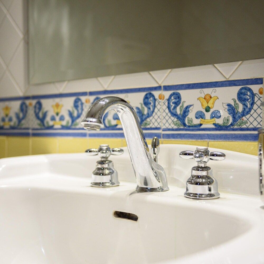 Via Melisurgo 23 in Napoli Apartment 7