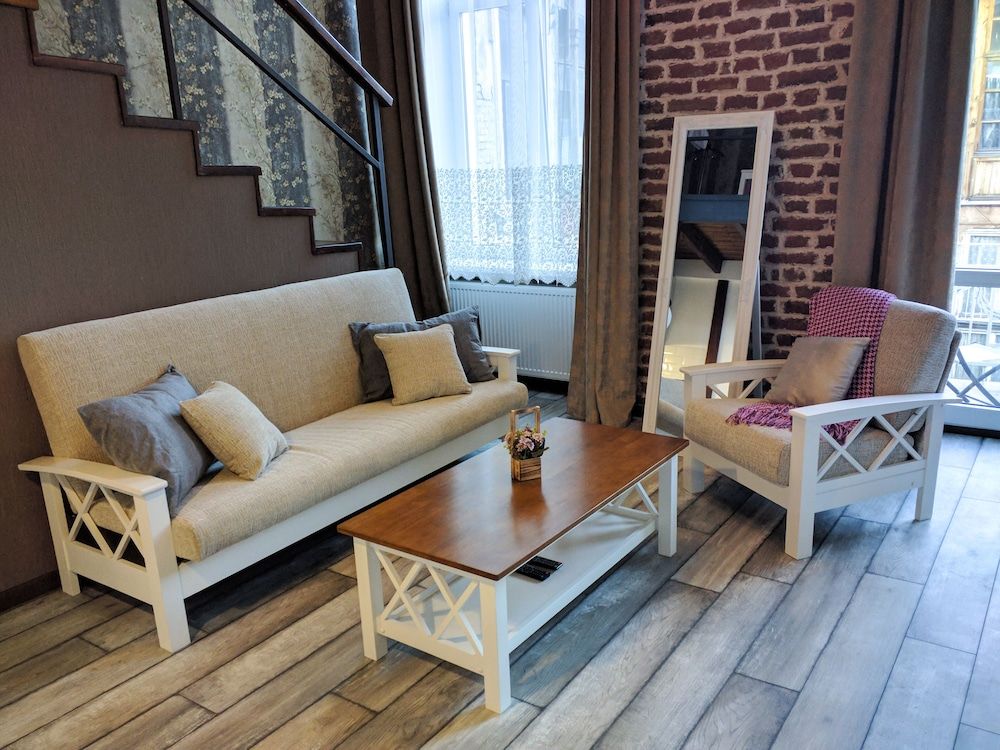 Cozy Studios on Freedom Square Luxury Studio, Kitchen, Courtyard View 46