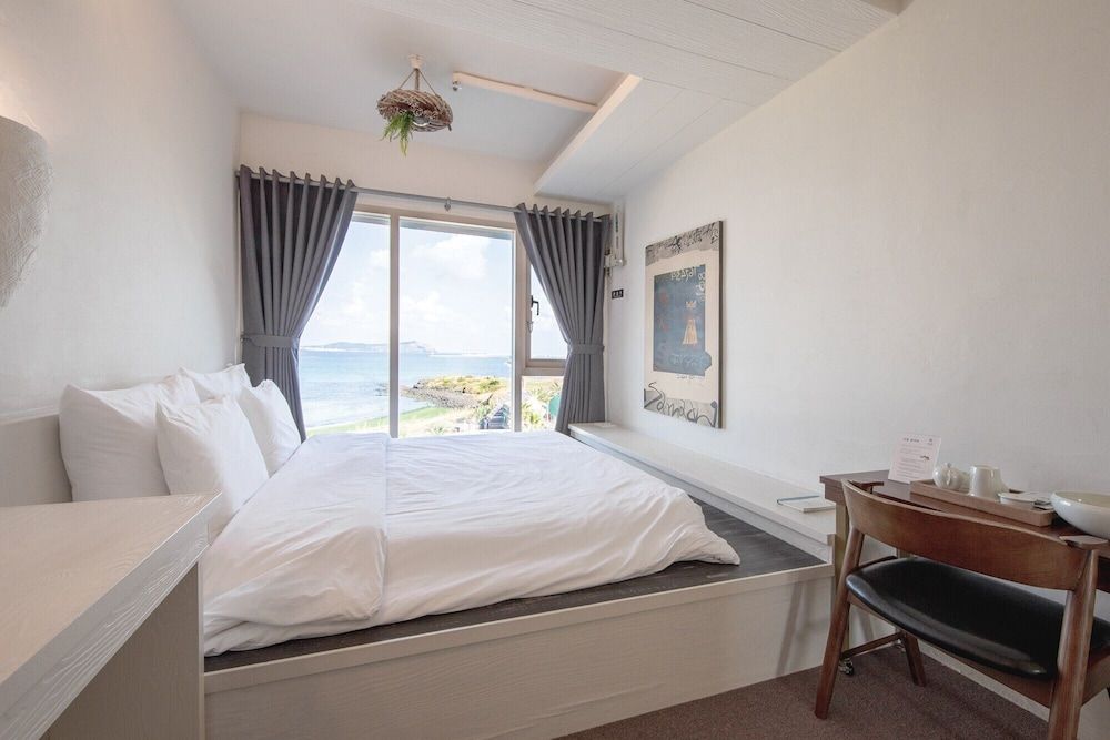 Chuidasun Resort Tea & Meditation Standard Double Room (3,4F) 2