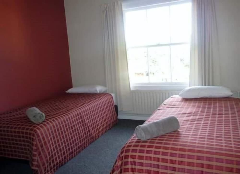 Twin Room, Shared Bathroom