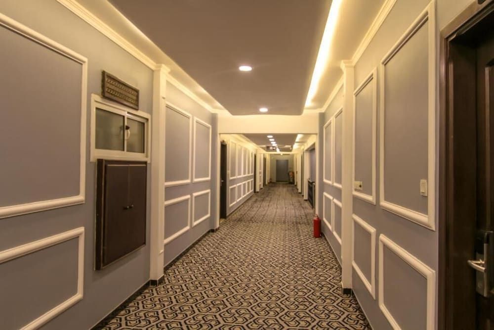 undefined Al Muteb Suites Al Ezdehar