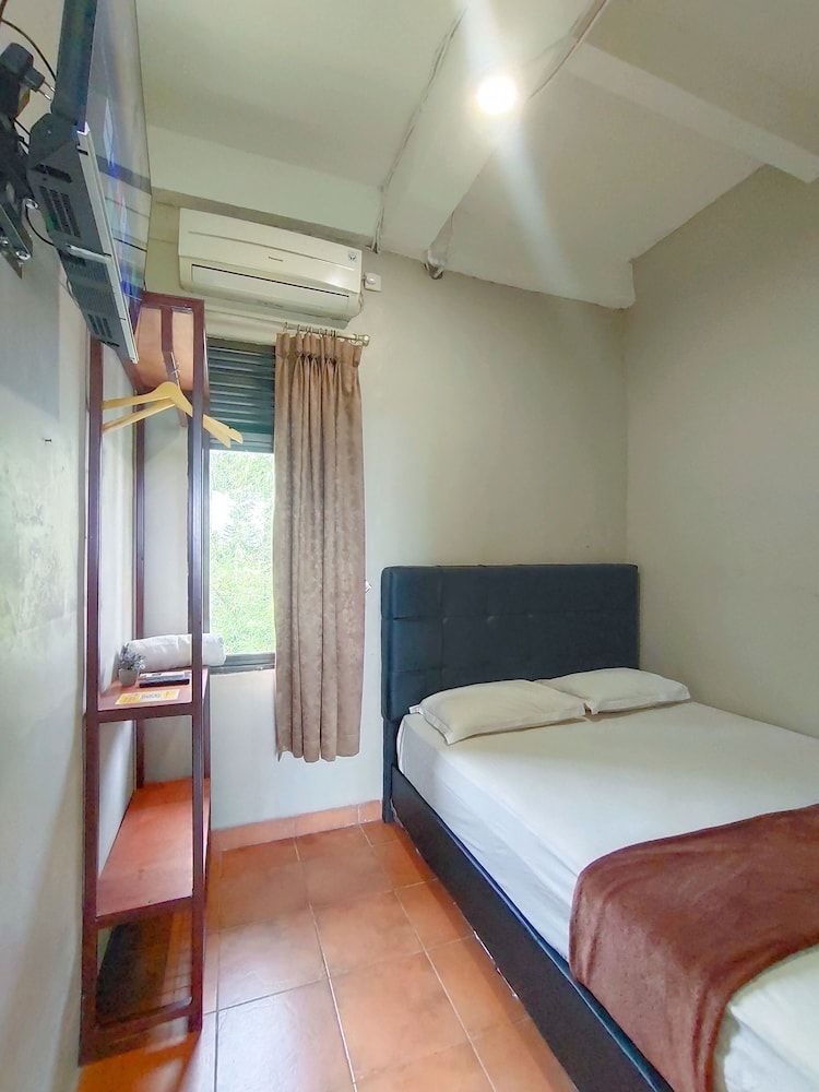 Degung Hillside Standard Room 3