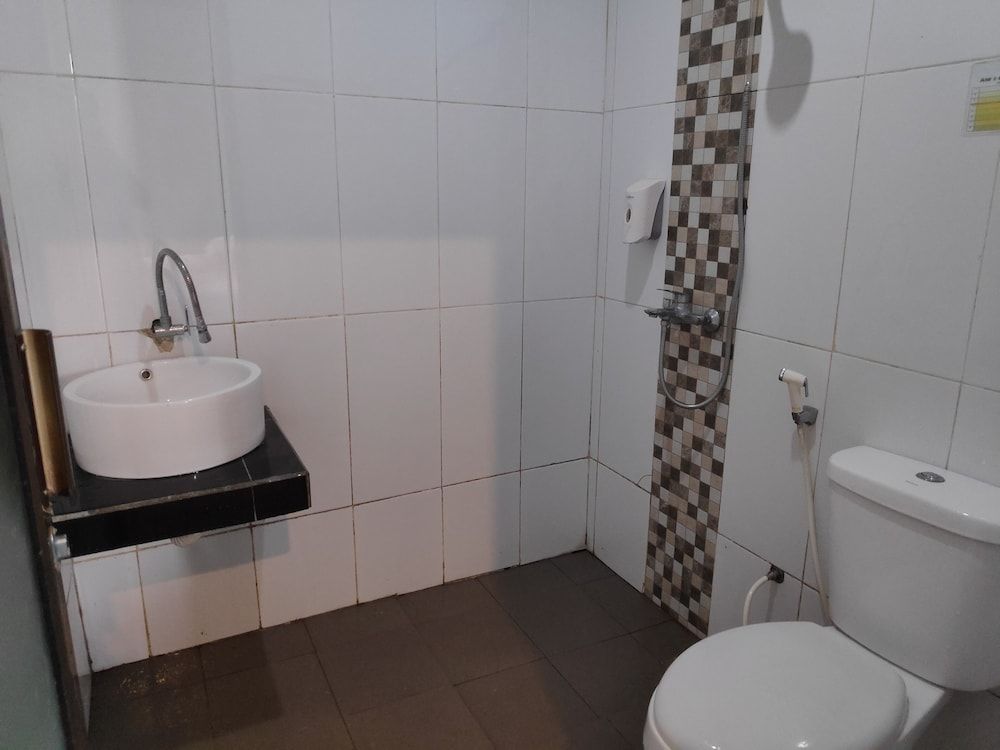 Degung Hillside Standard Room 8