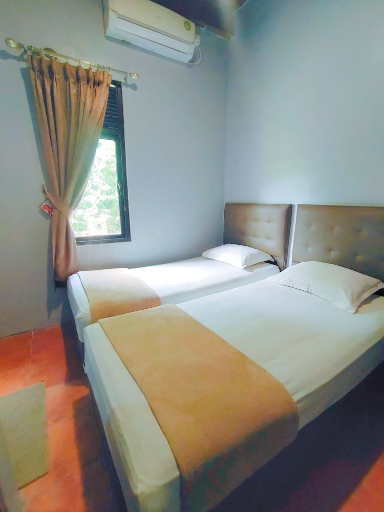 Degung Hillside Standard Room 4