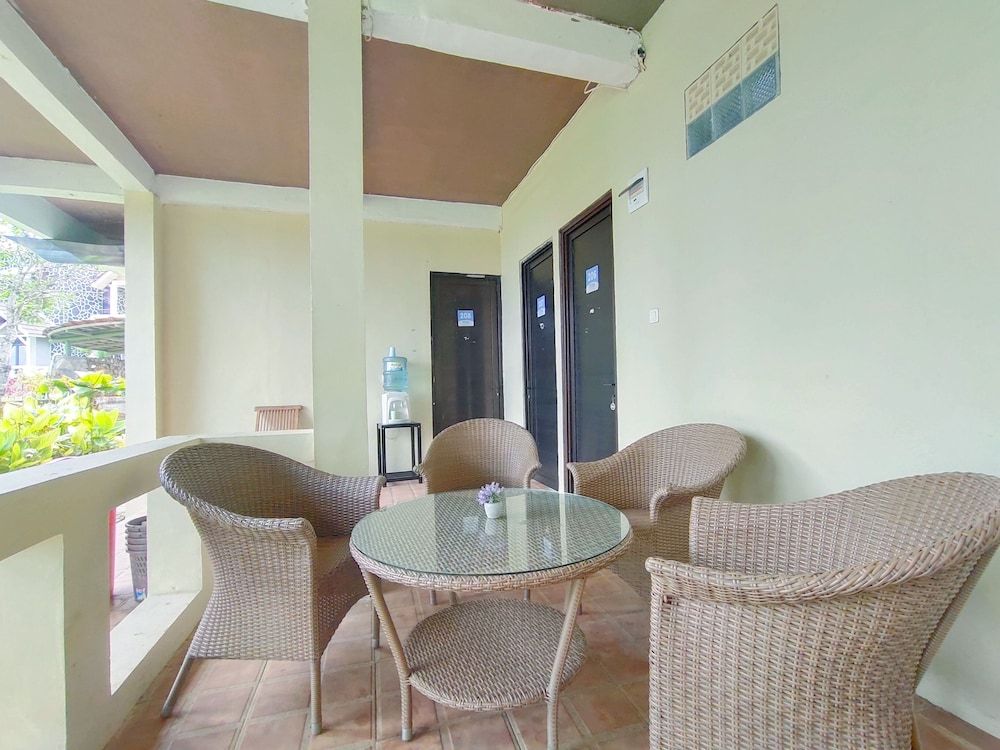 Degung Hillside Standard Room 6