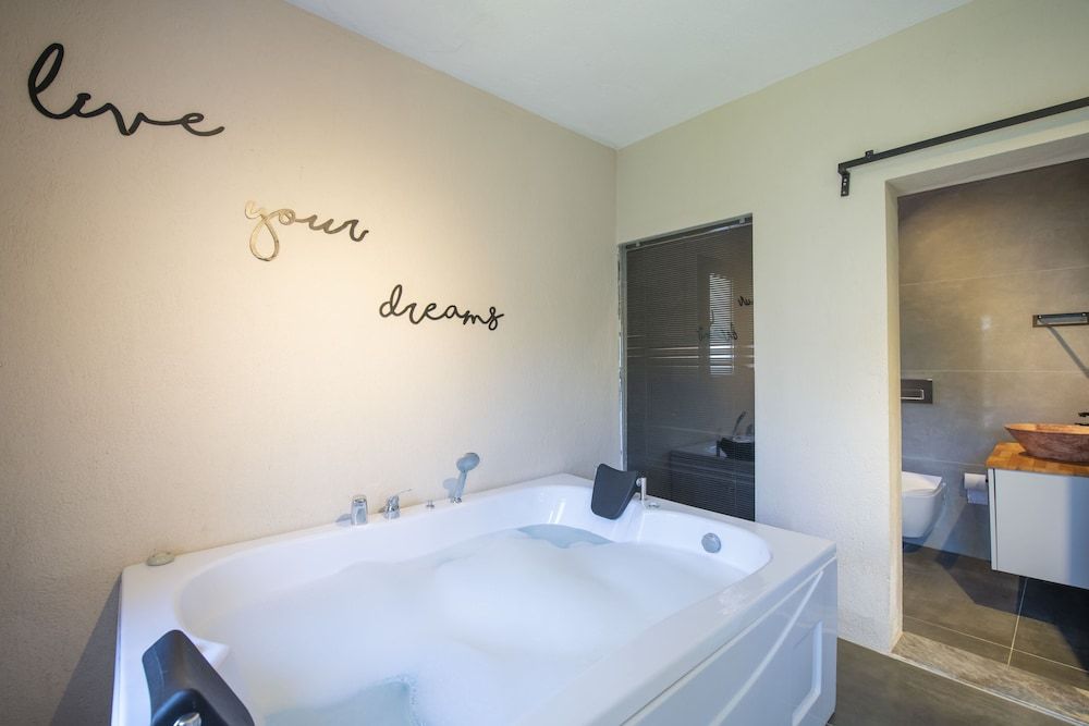 Eroglu Villas Honeymoon Villa, 2 Bedrooms 18
